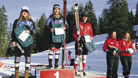 Livia Rossi Gewinnt Das Uni FIS Rennen Im Hoch Ybrig Einsiedler Anzeiger