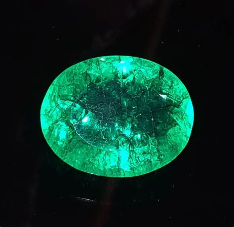 Anuj Sales Natural Aaa Quality Green Loose Gemstone Natural Certified