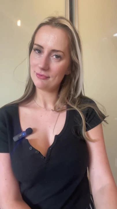 Horny British Teacher JOIのスリリングな瞬間 xHamster