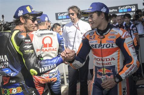 Ada Kelicikan Valentino Rossi Marc Marquez Pernah Dianggap Kawan