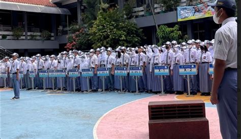 Terbaik Di Sumbar Yuk Cek Sma Unggulan Kota Padang Nilai Un Tinggi