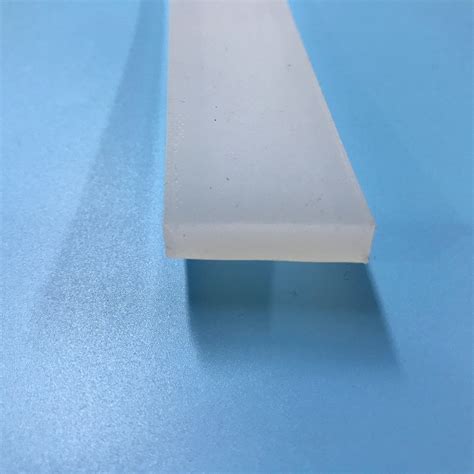 Extruded Heat Resistance Silicone Rubber Sealing Strip Rubber Seal