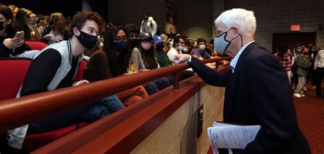 Mario Gabelli Offers Advice, Insights to First-Year Gabelli School Students