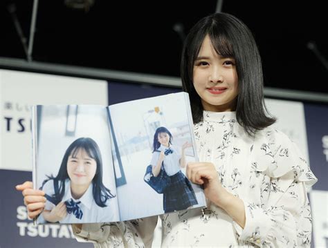 日向坂46上村ひなの、初写真集でチャームポイント「おなかの右側のほくろ」初解禁 坂道写真ニュース 日刊スポーツ