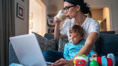 25 Ide Bisnis Menjanjikan Yang Cocok Bagi Ibu Rumah Tangga