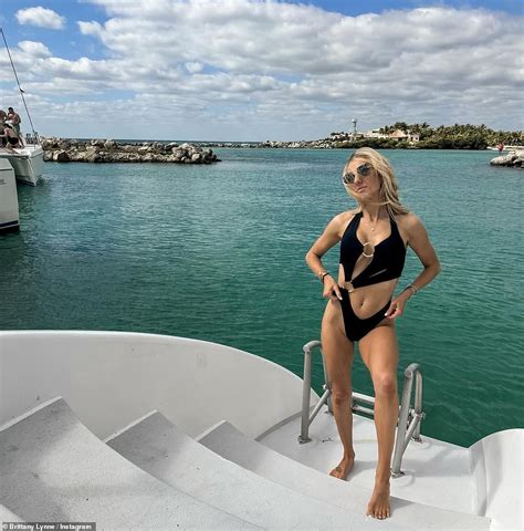 Patrick Mahomes Wife Brittany Shows Off Her Toned Body In A Monokini