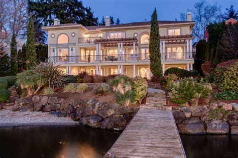 Mediterranean Style Mercer Island Waterfront Mansion