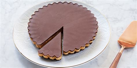 Giant Peanut Butter Cup Recipe - PureWow