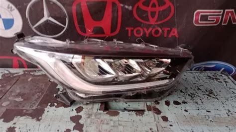 Faro Derecho Toyota Yaris Gr Original Ak Mercadolibre