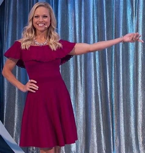 Beautiful Tiffany Coyne Air Date 4 19 19 Short Sleeve Dresses Dresses