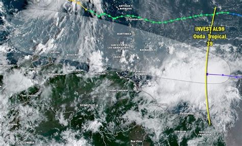 Atenci N Onda Tropical N Mero Se Desplaza Sobre El Extremo