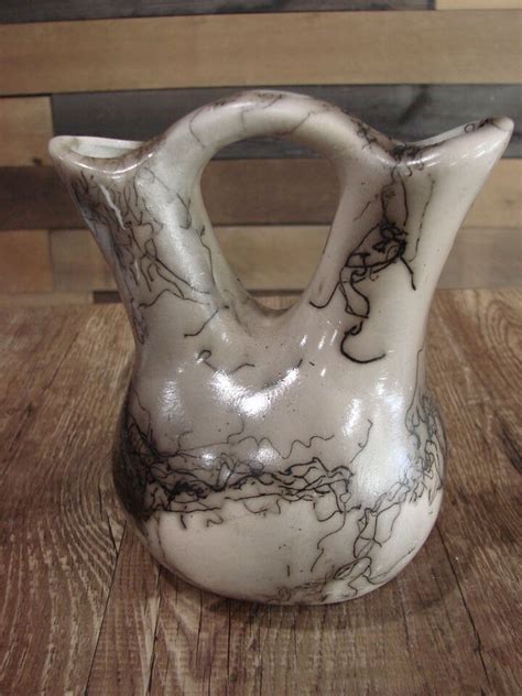 Native American Navajo Indian Horse Hair Wedding Vase Pottery By Vail