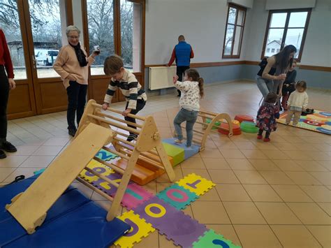 Photos Royaumeix Matinée microfolie entre enfants et parents