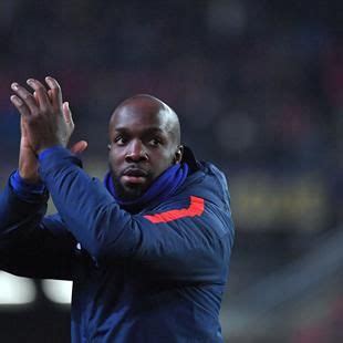 Officiel Lassana Diarra R Silie Son Contrat Avec Le Psg Eurosport