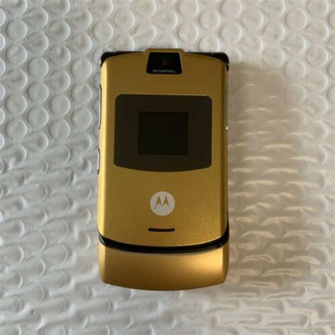 Unlocked Motorola Razr V3 Unlocked Flip Gsm Bluetooth Mp4 Video Mobile