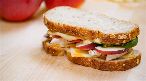 Chicken Apple Sandwich - New York Apple Association