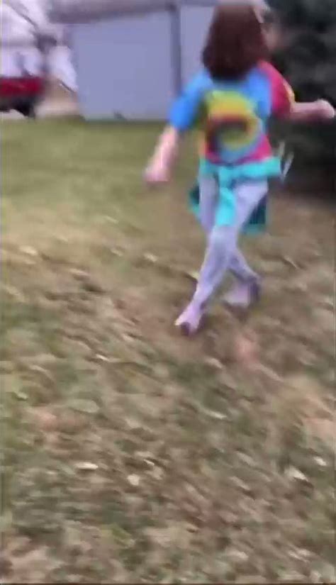 GIRL FIGHTS On Twitter V And She Still Beat There Ass Https T