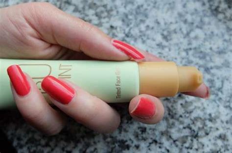 Test Foundation Pixi H2O Skintint Tinted Face Gel Farbe 2 Nude Pinkmelon