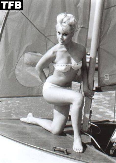 Elke Sommer Nude Sexy 6 Photos TheFappening