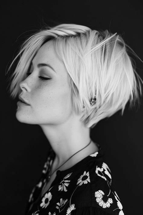 65 Long Pixie Hairstyles To Spice Up Your Look In 2024 Short Hair Long Bangs Shaggy Short