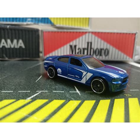Hot Wheels 11 Dodge Charger R T Shopee Malaysia