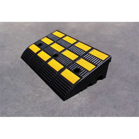 Пандус резиновый 360х600х150 купить в Киеве, цена — Импекс-Груп