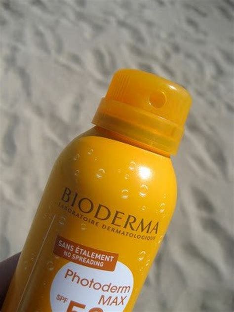 Xịt Chống Nắng Bioderma Photoderm Max Brume Solaire SPF 50 Mint