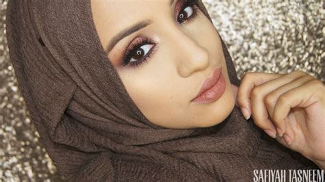 SAFIYAH TASNEEM Friday FOTD Naked Heat Makeup Looks Look Baked