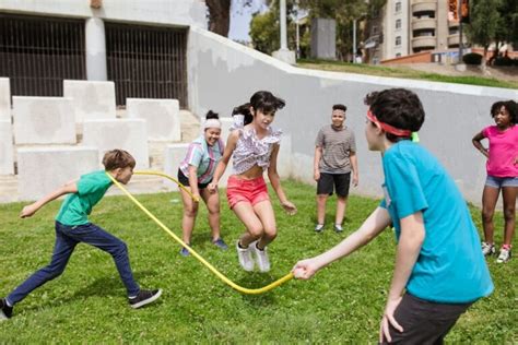 Jogos Para 6 Pessoas - 10 melhores brincadeiras para 3, 4, 5 ou 6 pessoas - HPG