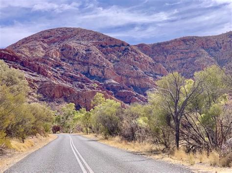 An IDEAL WEST MACDONNELL RANGES Itinerary | Map & Things To Do