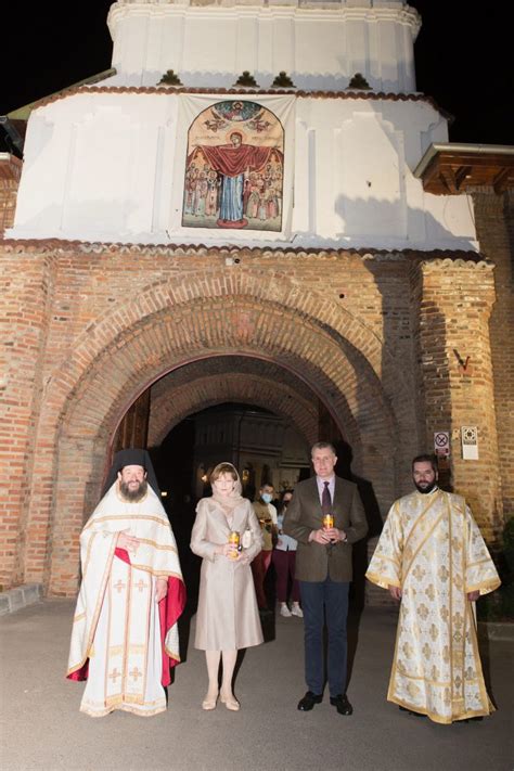 Margareta et Radu de Roumanie célèbrent la Pâque orthodoxe Noblesse