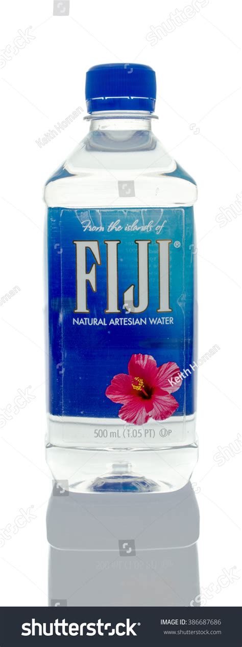 32 Fiji Artesian Water Images, Stock Photos & Vectors | Shutterstock