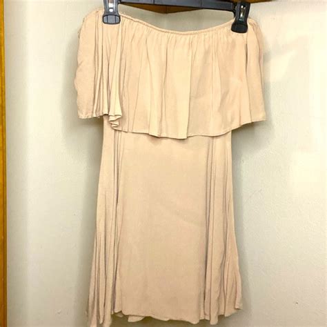 Lulus Dresses Lulus Strapless Nude Dress Poshmark