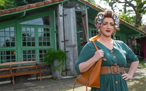 Paulo Gustavo se manifesta após polêmica de veto de beijo gay em filme