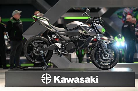 Kawasaki Ev Electric Naked Prototype Meets Its Public A Visordown