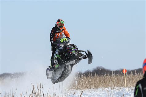 Snowmobile racing: Spirit Mountain to host spring cross-country race ...