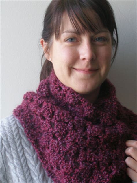 Ravelry: Asymmetry Scarf pattern by Lisa Gonzalez