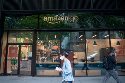 amazon   extraordinary experience  technews paper