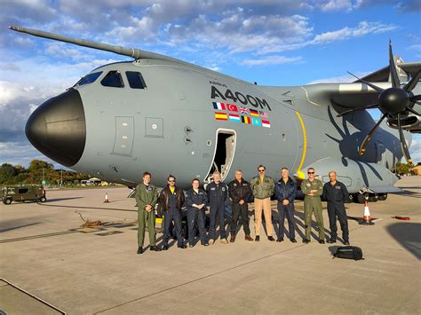 El avión A400M evalúa sus tres capacidades clave en un solo vuelo