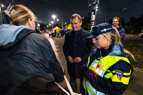 MINISTER HARBERS START CAMPAGNE FIETSVERLICHTING Rucphen RTV