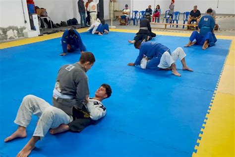 Bragança Paulista oferece aulas grátis de Jiu Jitsu e Muay Thai