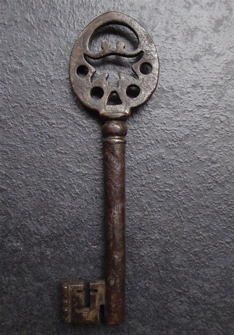 Proantic Th Century Wrought Iron Wedding Key