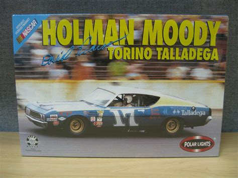 Nascar Holman Moody Ford Torino Talladega Polar Lights Model Kit