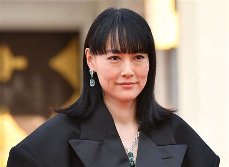 ＜菊地凛子＞23年前の朝ドラ「ちゅらさん」再放送に初登場 当時20歳、新人看護師役で 「知らなかった」「当時は菊地百合子だったのね