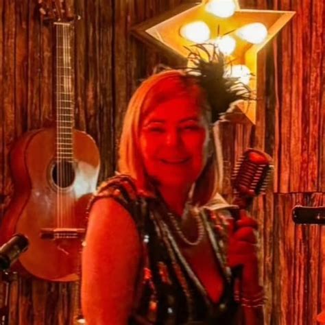 larisa  ladylarisamusic threads