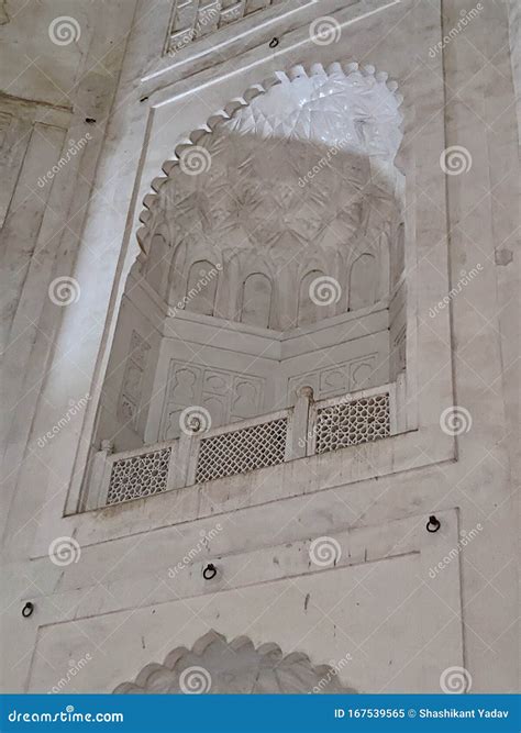 Inside of Bibi Ka Maqbara the Grave Stock Image - Image of bibi, cave ...