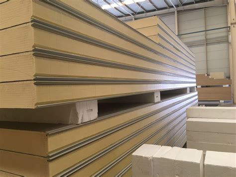 50mm To 200mm Thickness PUR PIR Rock Wool Cold Room Sandwich Panel For