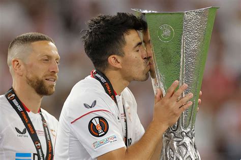 Sevilla dispara como maior campeão da Liga Europa veja ranking de