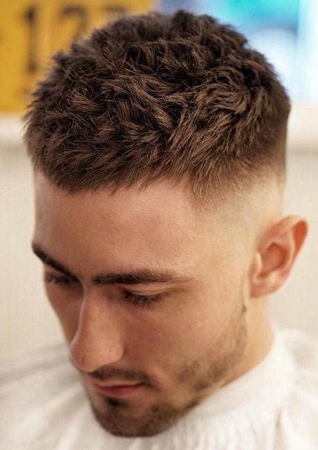 Se couper les cheveux soi meme dégradé court homme Style et Beauté