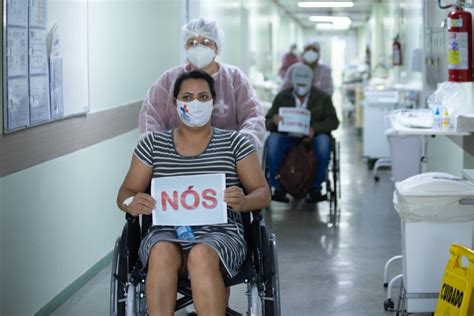 Irm Os Se Recuperam Da Covid E Recebem Alta No Mesmo Dia Em Foz Do